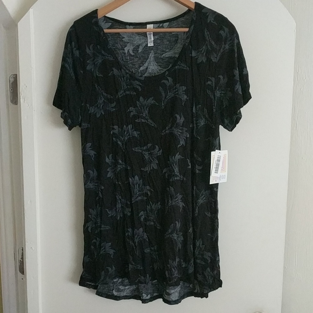LULAROE Classic Tee NWT black gray floral